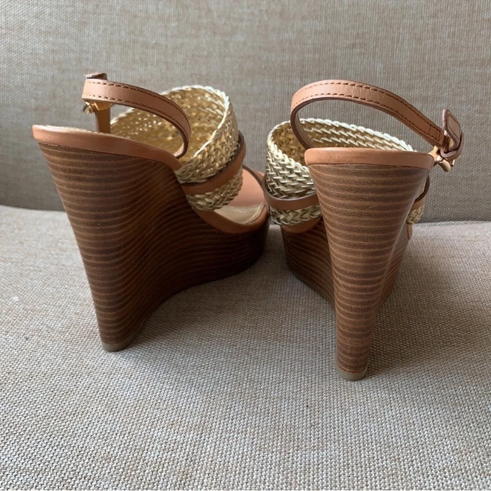 Gorgeous EUC Coach Women's Gold and Tan Wedge Sandals